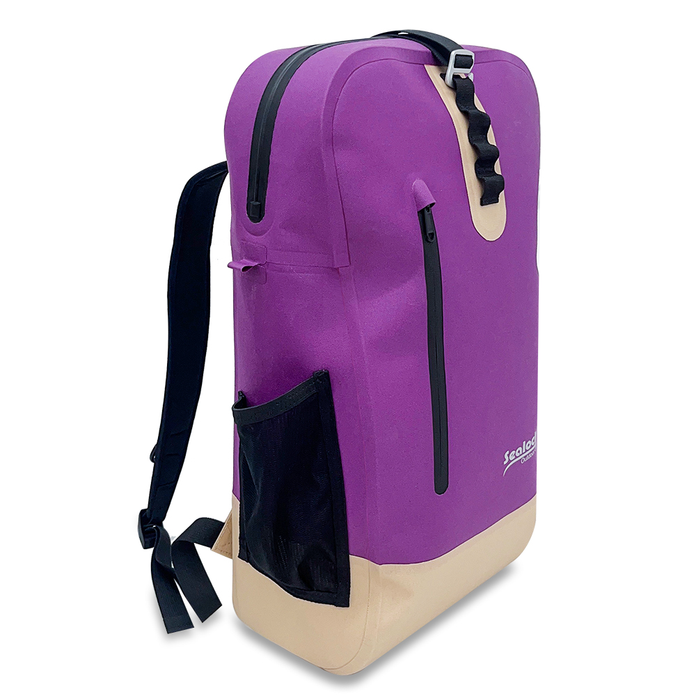 front and side waterproof zip pockets on daypack